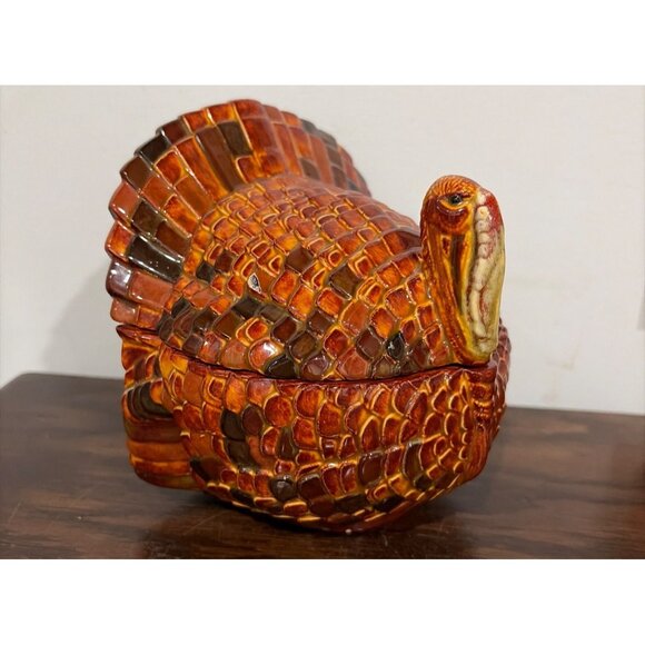 Vintage Ceramic Turkey Covered Dish, Thanksgiving Decor - Picture 1 of 11